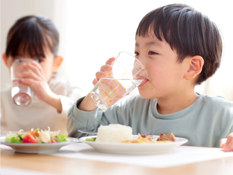 תזונה נכונה לילדים: איך לגרום לקטנטנים להתאהב בתזונה בריאה